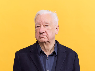 Michael Craig-Martin photographed by David Vintiner in 2024